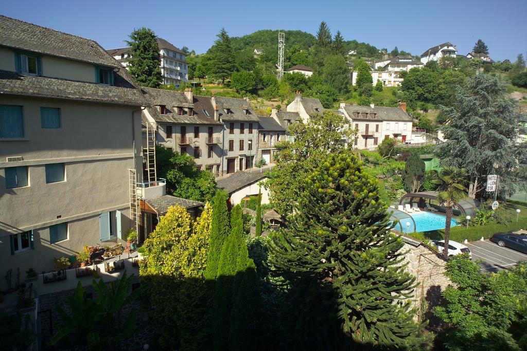 Hôtel du Lion d'Or Entraygues-sur-Truyère Exterior foto
